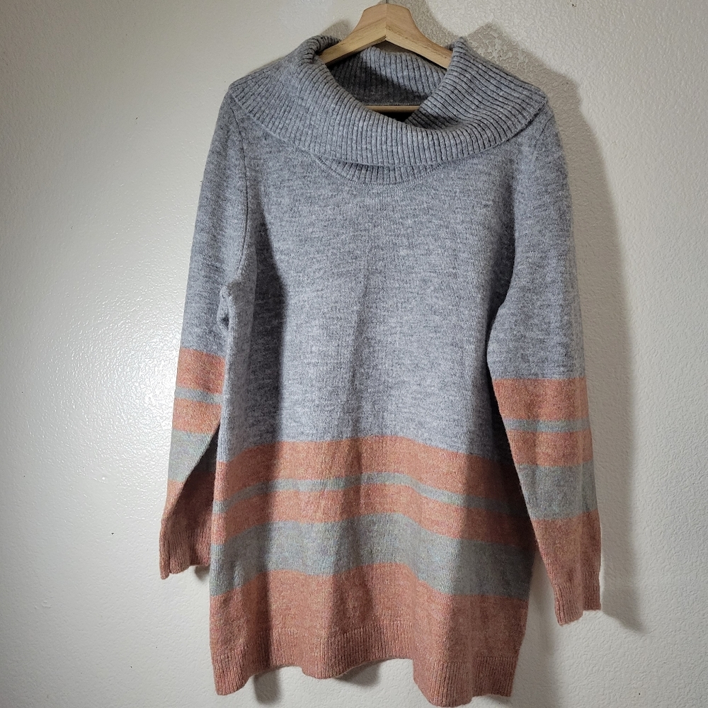 Lane Bryant Turtleneck Tunic Sweater  NWOT